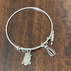 Bakers bracelet  handmade NWOT